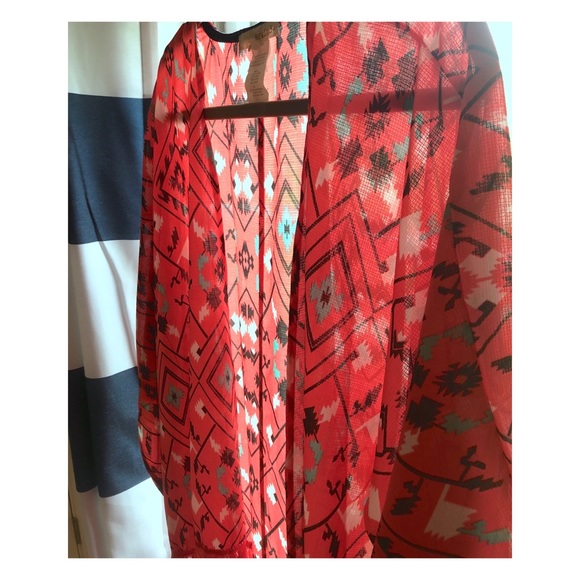 Rewind Kimono - Picture 2 of 8